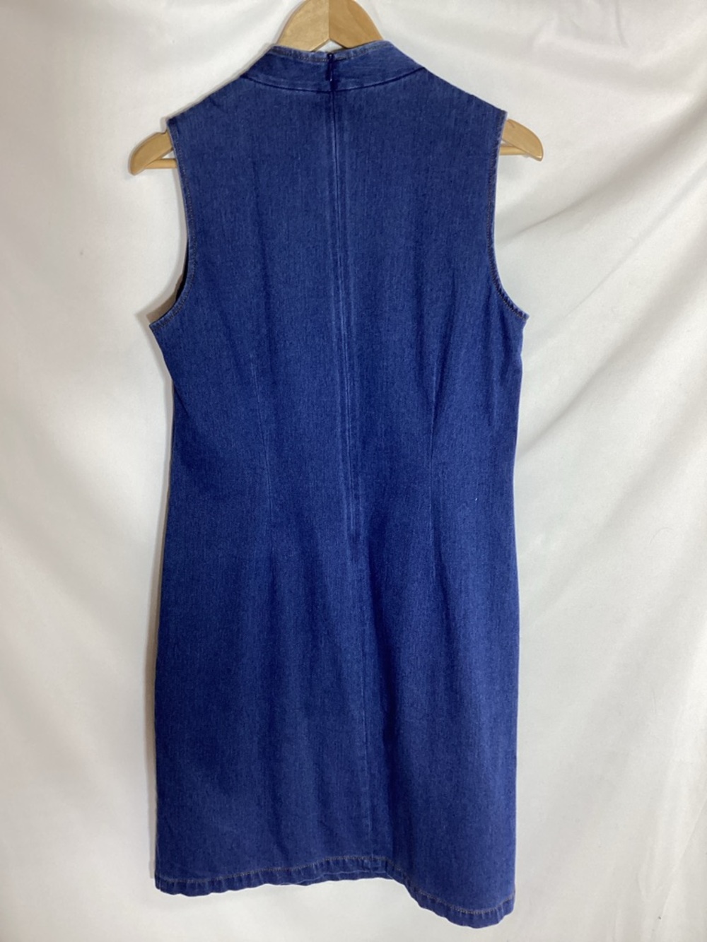 J. McLaughlin Blue Stretch Knit Denim Ivana Sleeveless Sheath Dress Size L - Picture 6 of 9